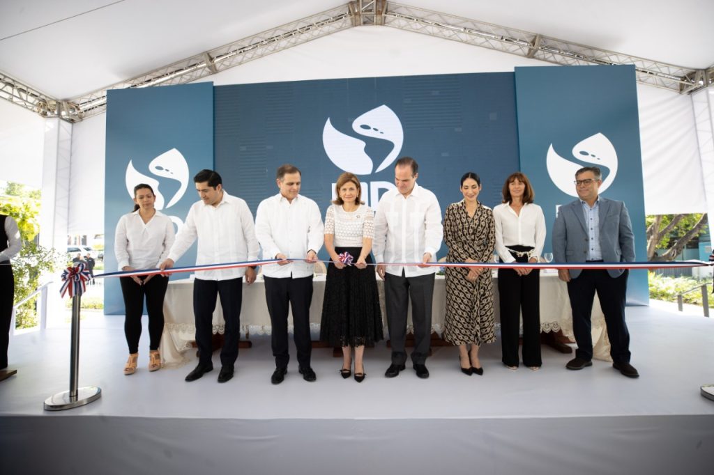 Banco Interamericano de Desarrollo inaugura su nueva oficina en RD