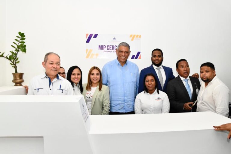 El Ministerio de Interior y Policía inauguró una Oficina Regional en La Romana, para facilitar a los ciudadanos de la región Este del país el acceso a los servicios que ofrece la entidad.